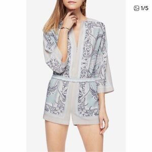 Bcbg Elegant Paisley Print Women's Romper